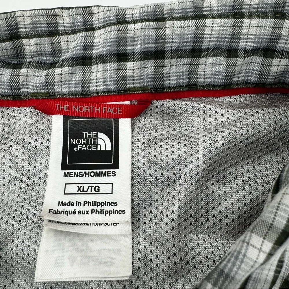 The North Face Tekware Mens XL Plaid Long Sleeve Button‎ Down Hiking Shirt Green